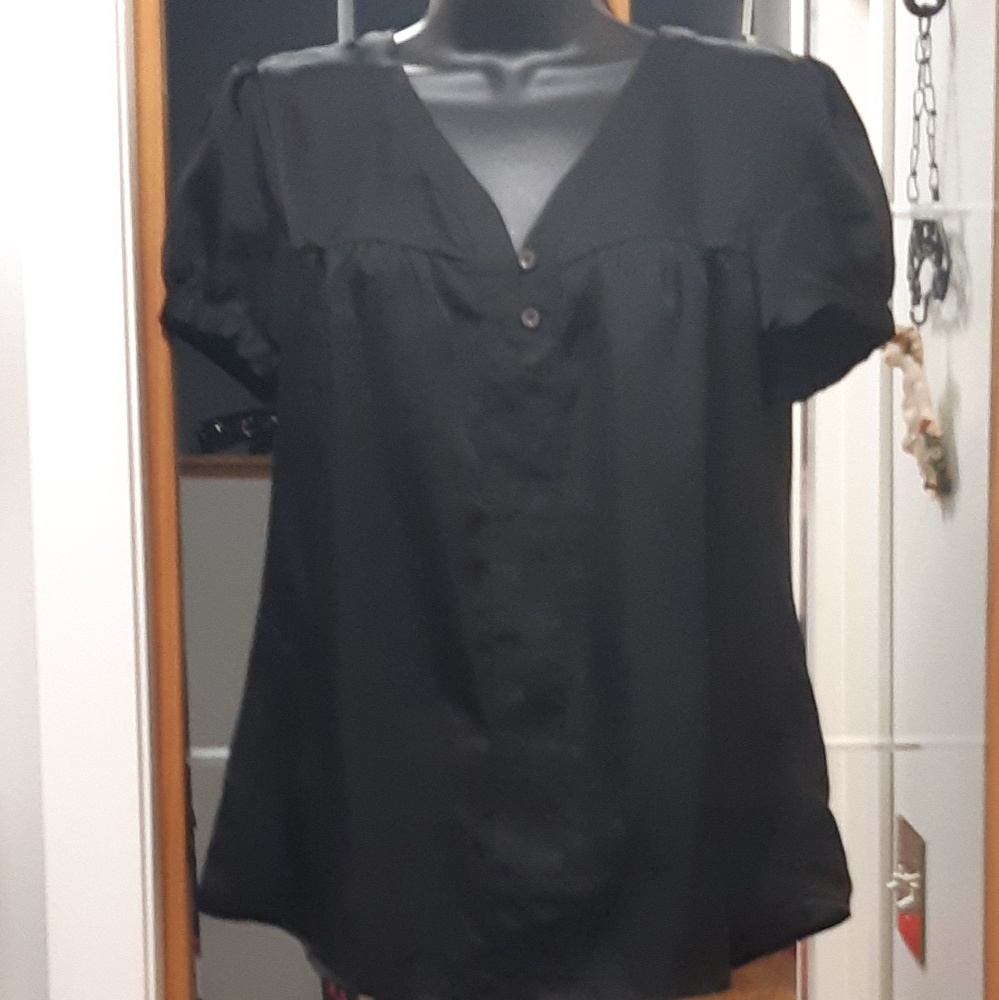 Old navy, size med.